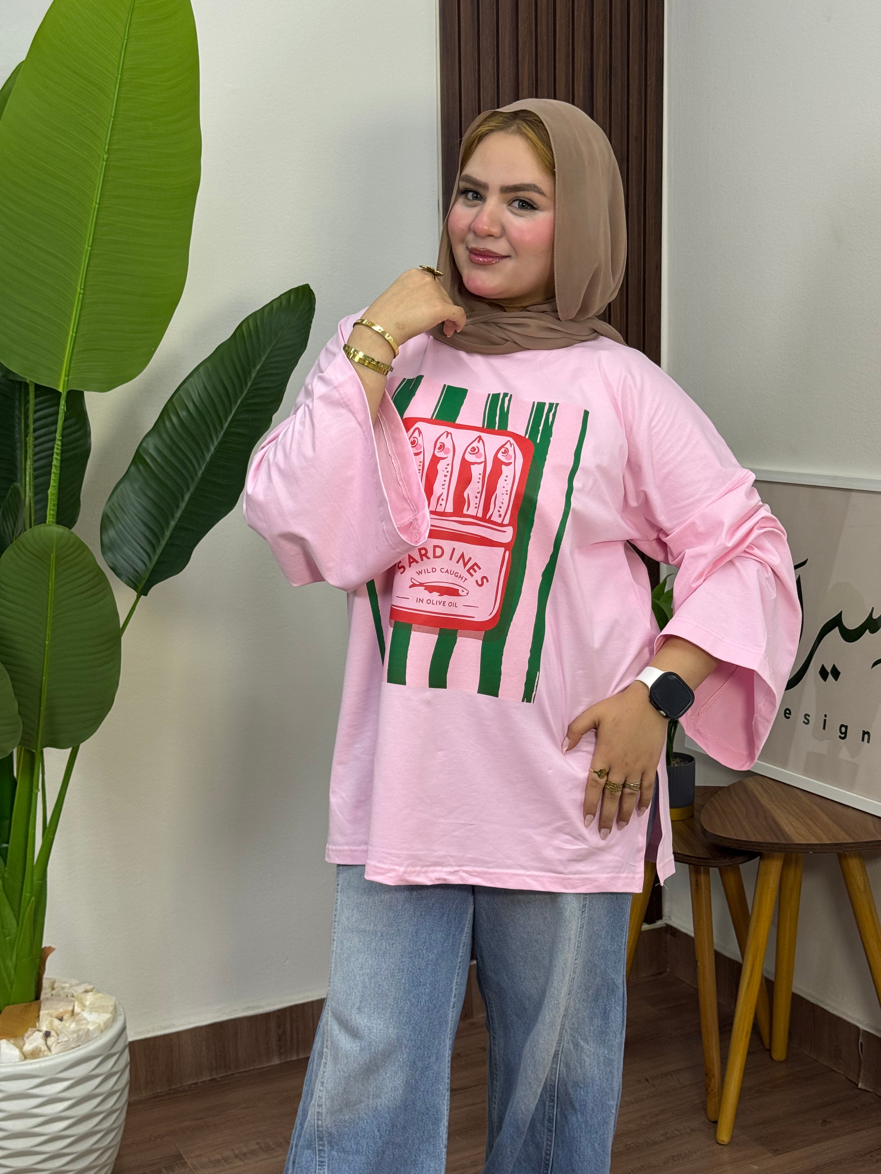 Vintage Sardine Graphic Oversized Tee "