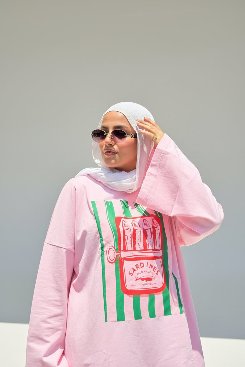 Vintage Sardine Graphic Oversized Tee "
