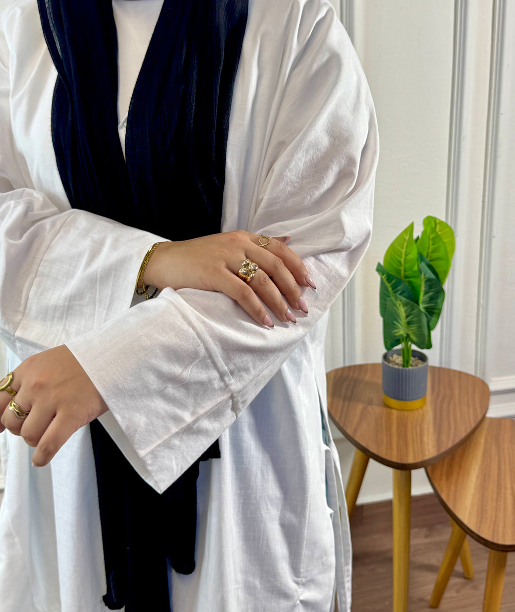 Linen Shirt in white